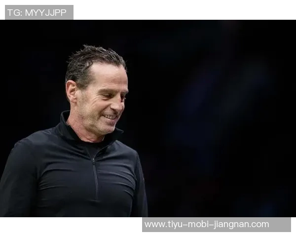 阿特金森点评球队表现称活力不足前场篮板被对手抢七个 阿特金森点评球队表现称活力不足前场篮板被对手抢七个